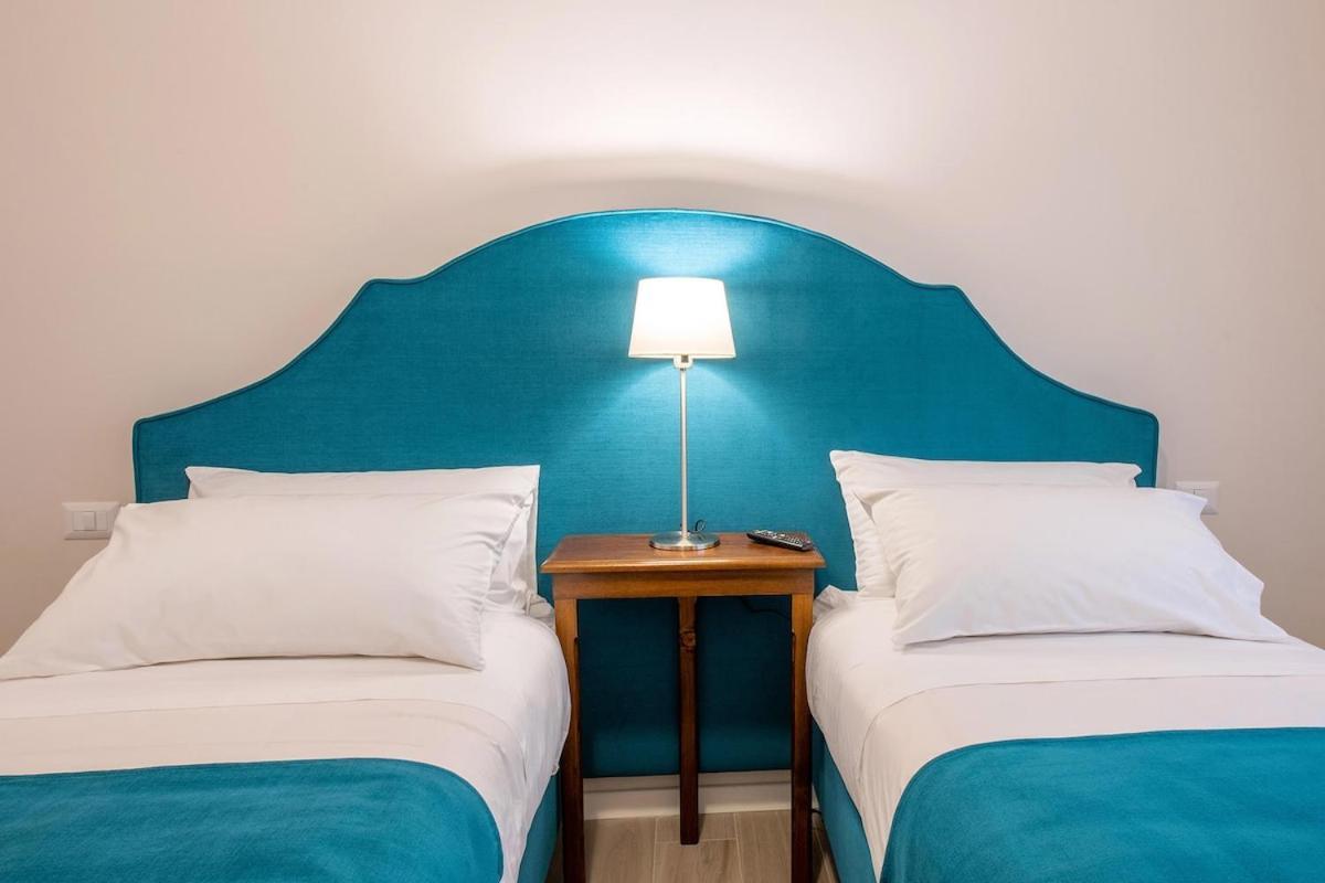 Gemma Di Zagara Apartment Sorrento Luaran gambar